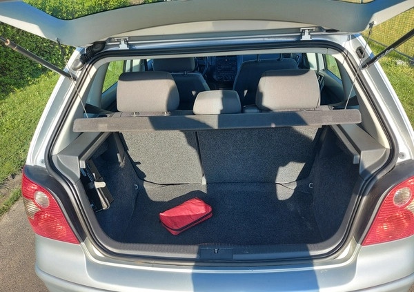 Volkswagen Polo cena 9900 przebieg: 218000, rok produkcji 2005 z Pelplin małe 191